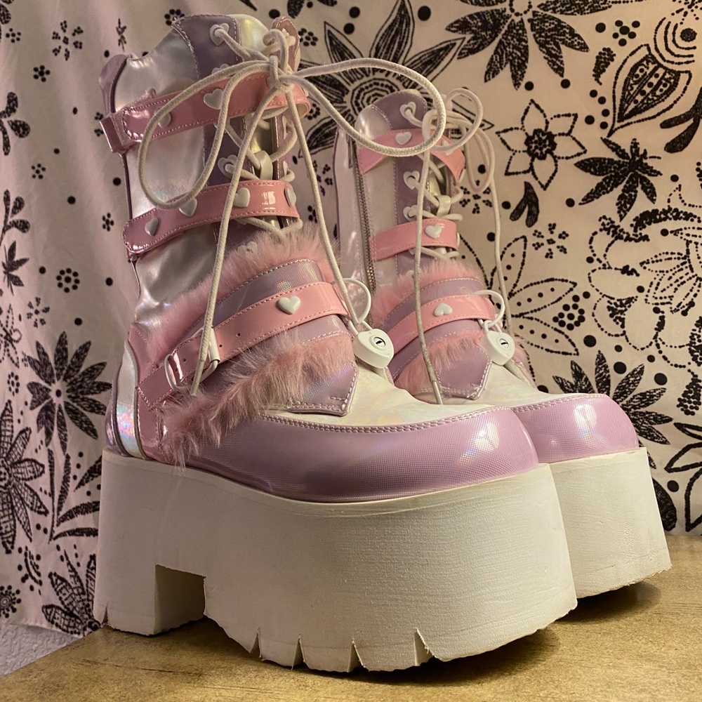 Platform Demonia Boots